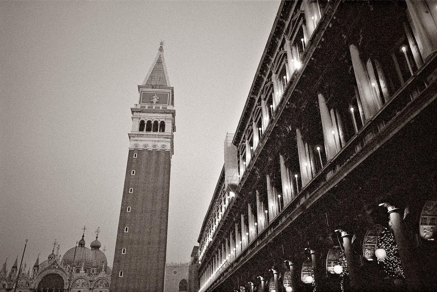 Venice B&W 21