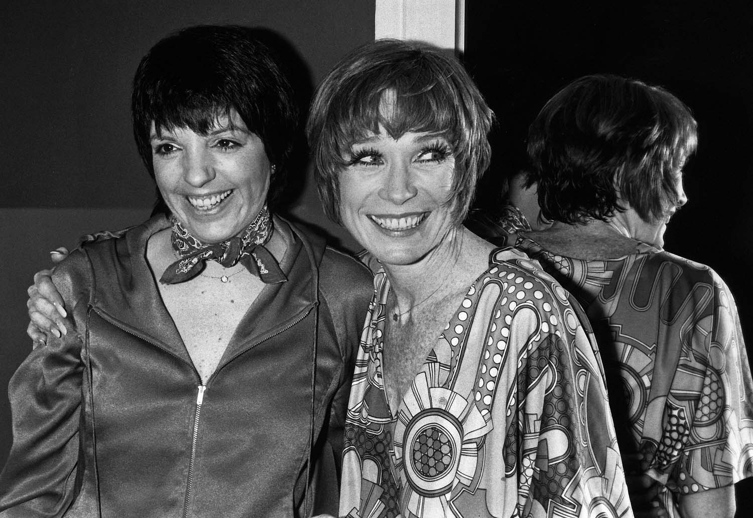 Shirley MacLaine and Liza Minnelli