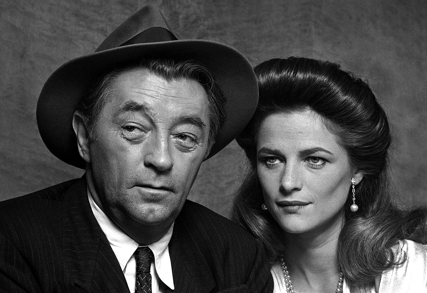 Robert Mitchum, Charlotte Rampling 07