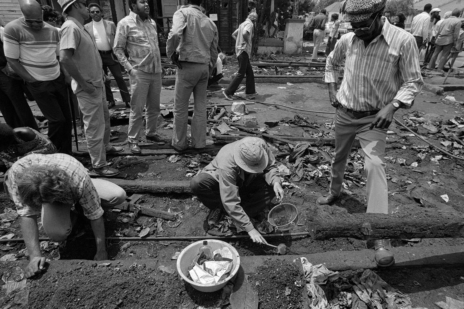 SLA House in Compton, 1974 #15