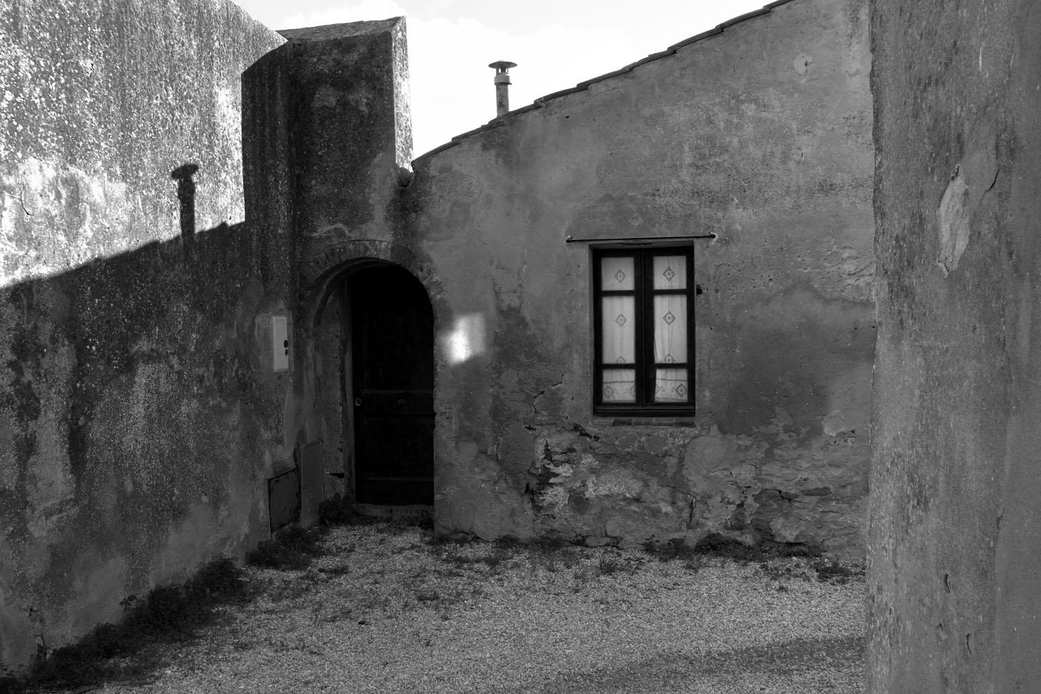 Tuscany Winter B&W 01