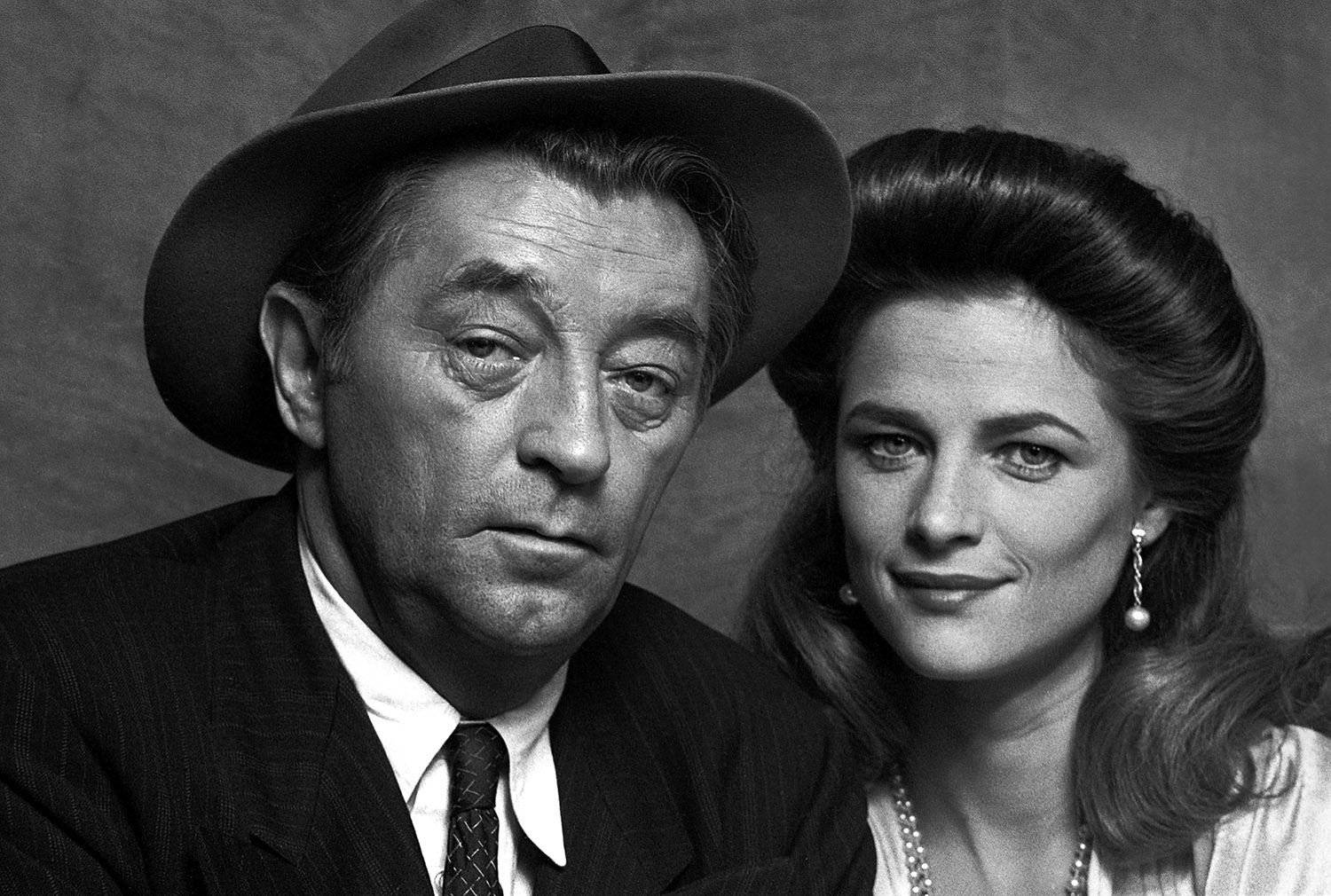 Robert Mitchum, Charlotte Rampling 08